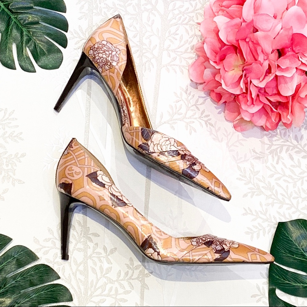 Carlos Santana Printed Pump Size 7-1/2